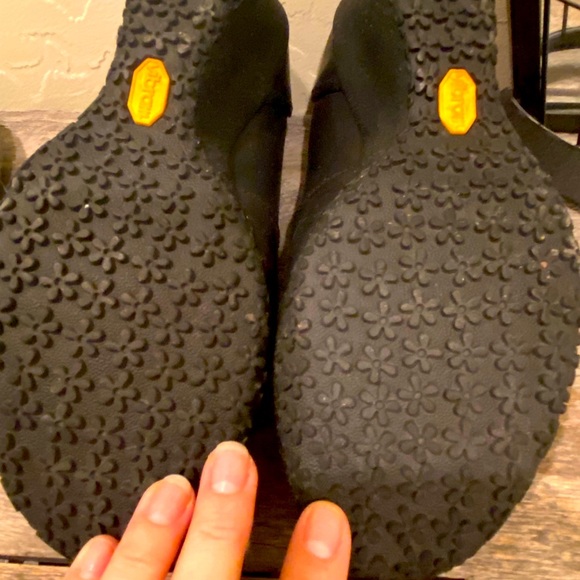 Merrell black wedge Mary Jane pumps - Picture 5 of 6